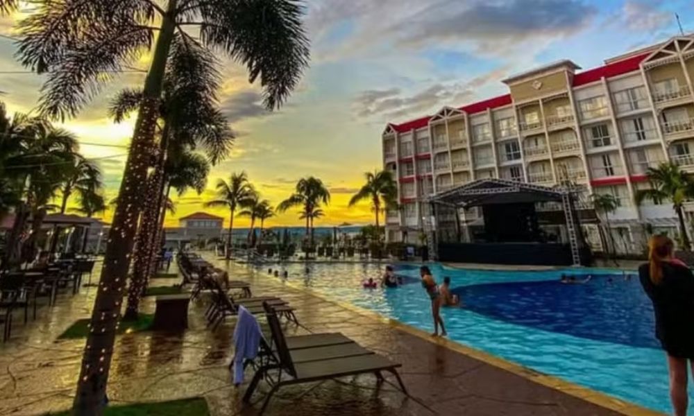 Homem morre em competição de melancia em resort de São Pedro, São