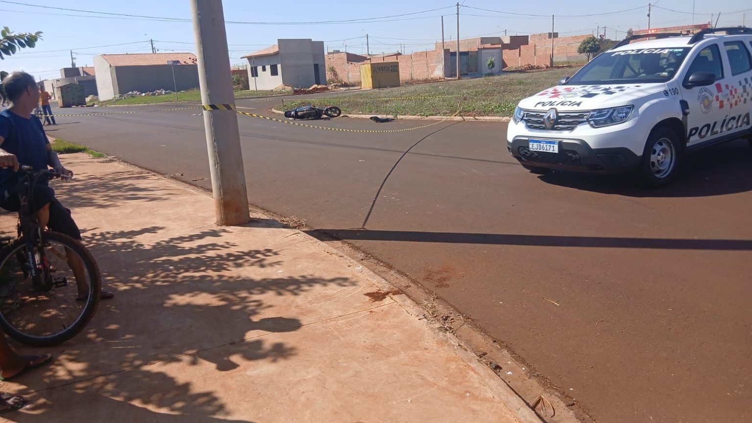Motociclista de 50 Anos Morre em Sertãozinho Após Colisão Traseira; Motorista Culpado Foge do Local