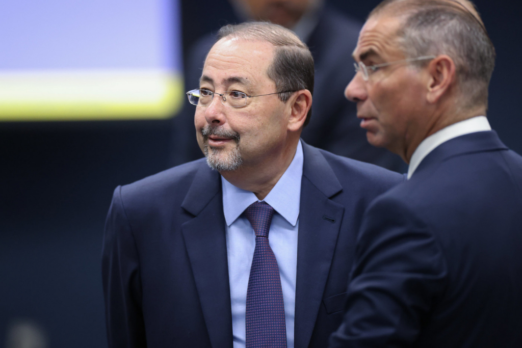 Defesa justifica ação com tornozeleira e insiste em prisão domiciliar para Bolsonaro