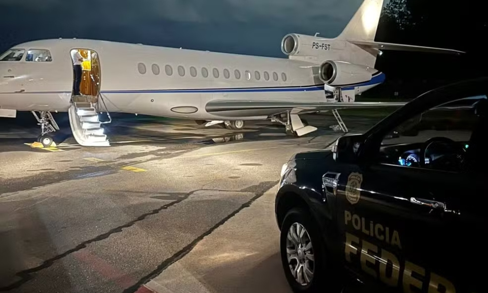 Jato de r$200 milhões de dono do banco master é apreendido pela pf