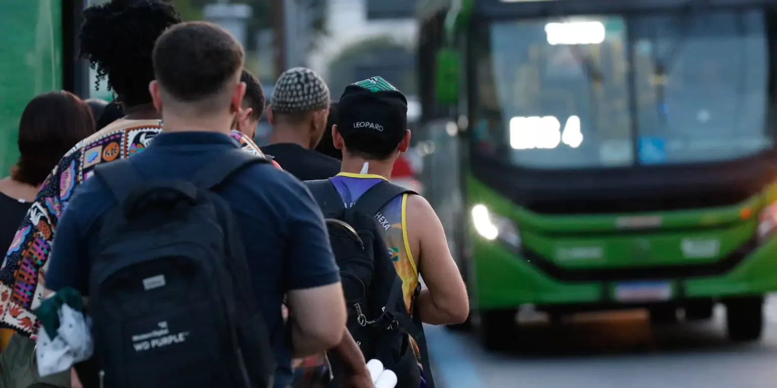 Passagem dos ônibus urbanos do Rio Sobe para R$ 5 Neste domingo