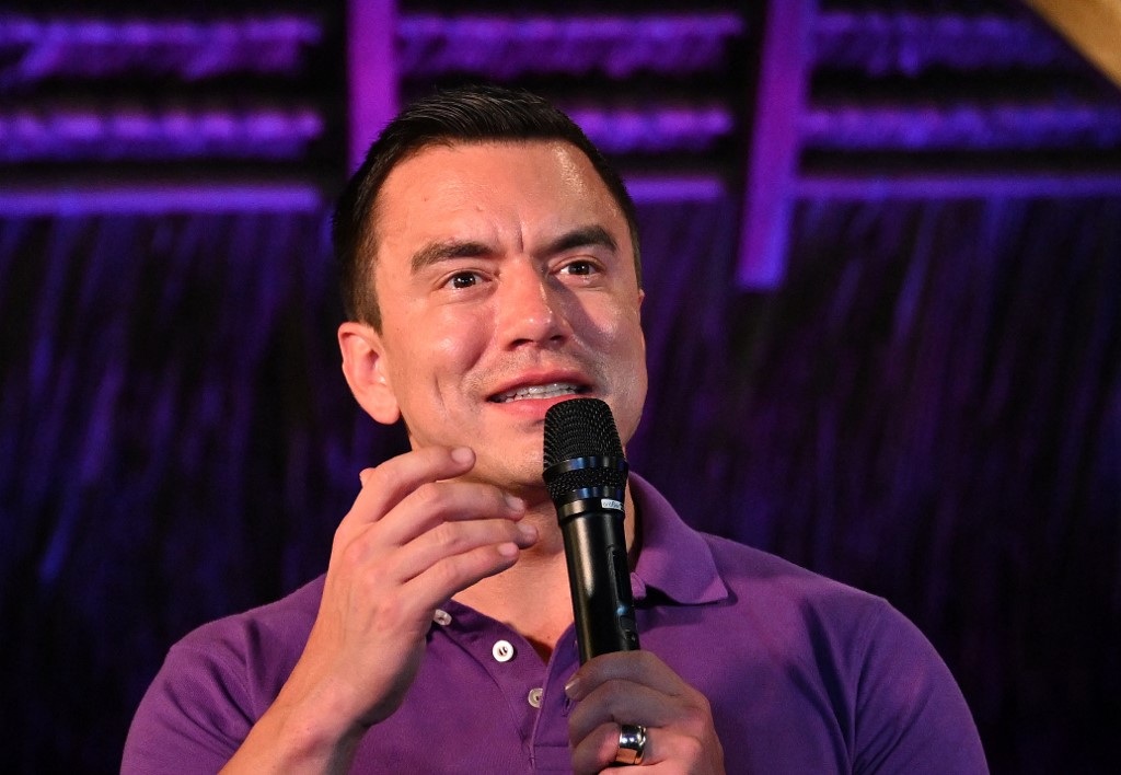 Equador Impõe Restrições à entrada de venezuelanos Ligados ao governo Maduro