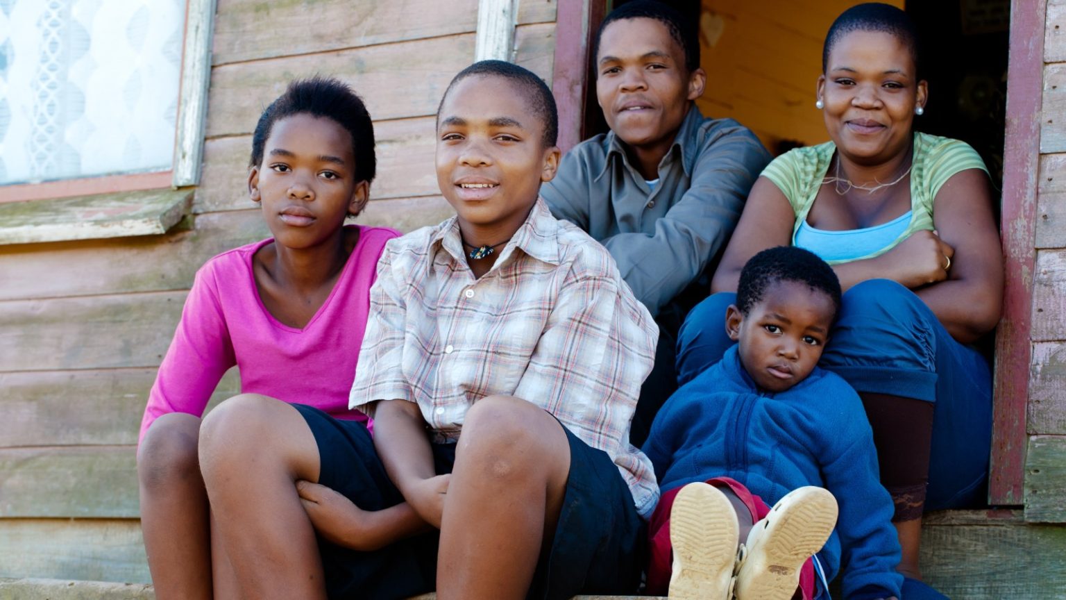 Mercado de Trabalho Aquecido: Milhões de Paulistas Deixam o Bolsa Família e Reintegram-se à Economia