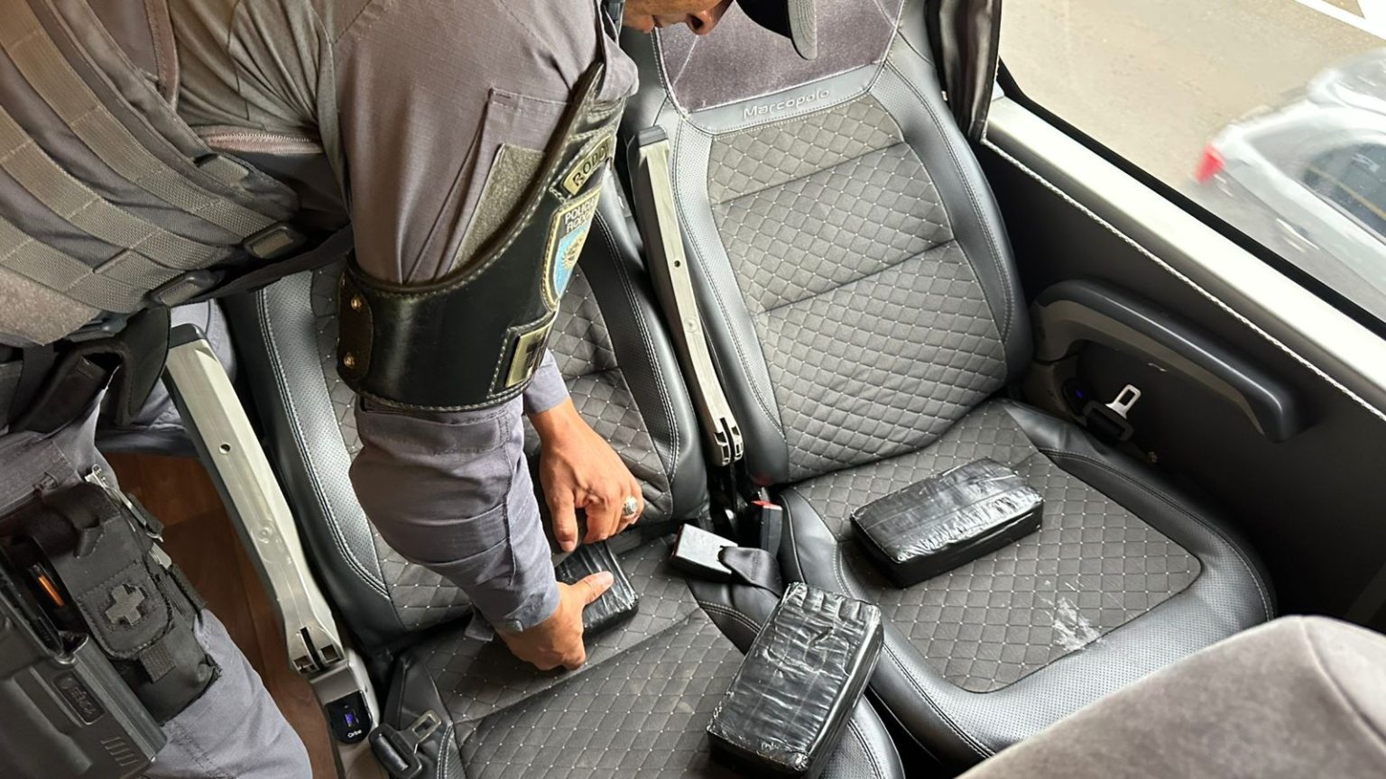 Operações Policiais Desarticulam Tráfico de Drogas com Apreensões e Prisões no Oeste Paulista