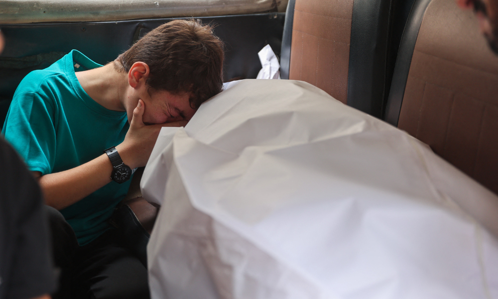 Conflito em Gaza: Israel Reconhece Mais de 70 Mil Mortes Palestinas