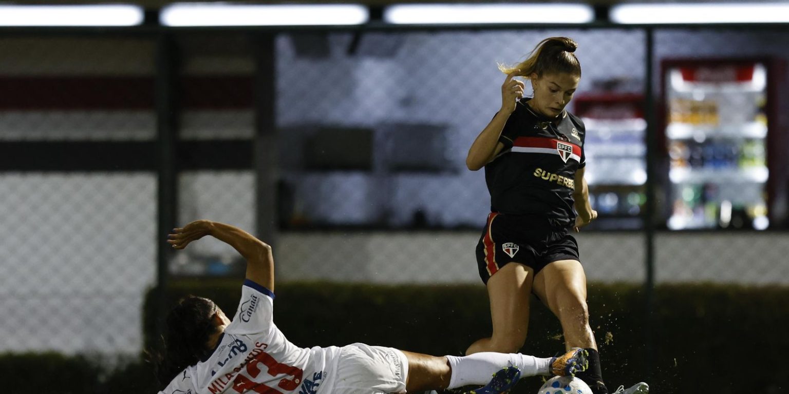São Paulo Supera Bahia em Duelo Eletrizante e Mantém Campanha Impecável no Brasileiro Feminino