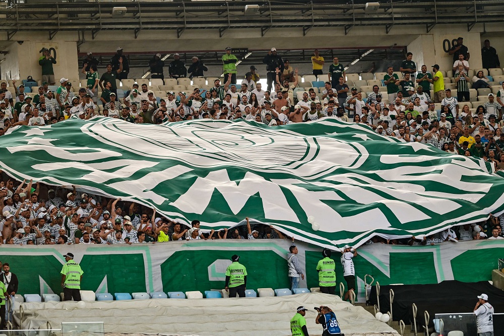 Palmeiras Anuncia Receita Bruta Recorde de R$ 1,7 Bilhão na Temporada 2025