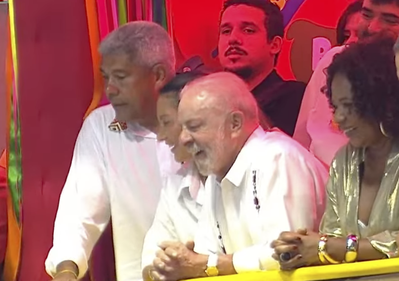 Lula no Carnaval de Salvador: De Coros Políticos a Encontros Nacionais na Folia