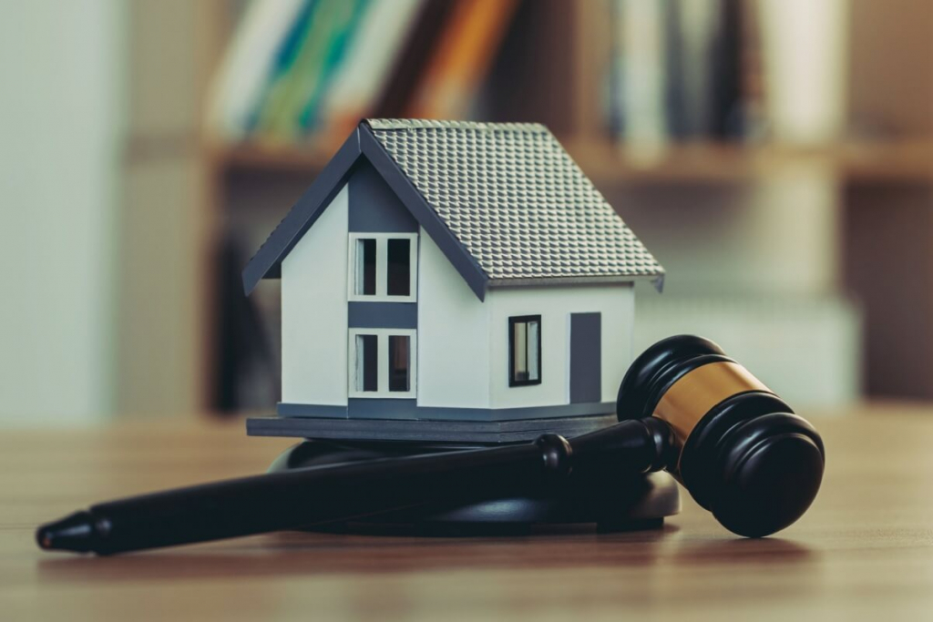 Venda de Imóvel: Entenda o Ganho de Capital, Prazos e Isenções para uma Declaração Fiscal Perfeita