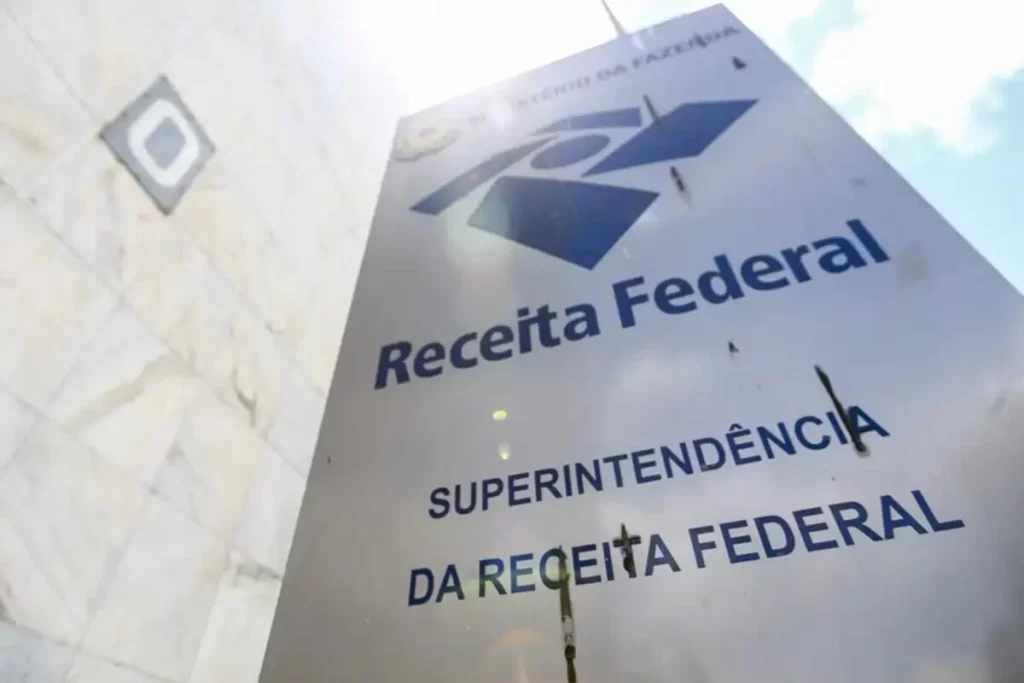 IRPF 2026: Receita Federal Revela Mudanças, Incluindo ‘Cash Back’ para Trabalhadores de Menor Renda