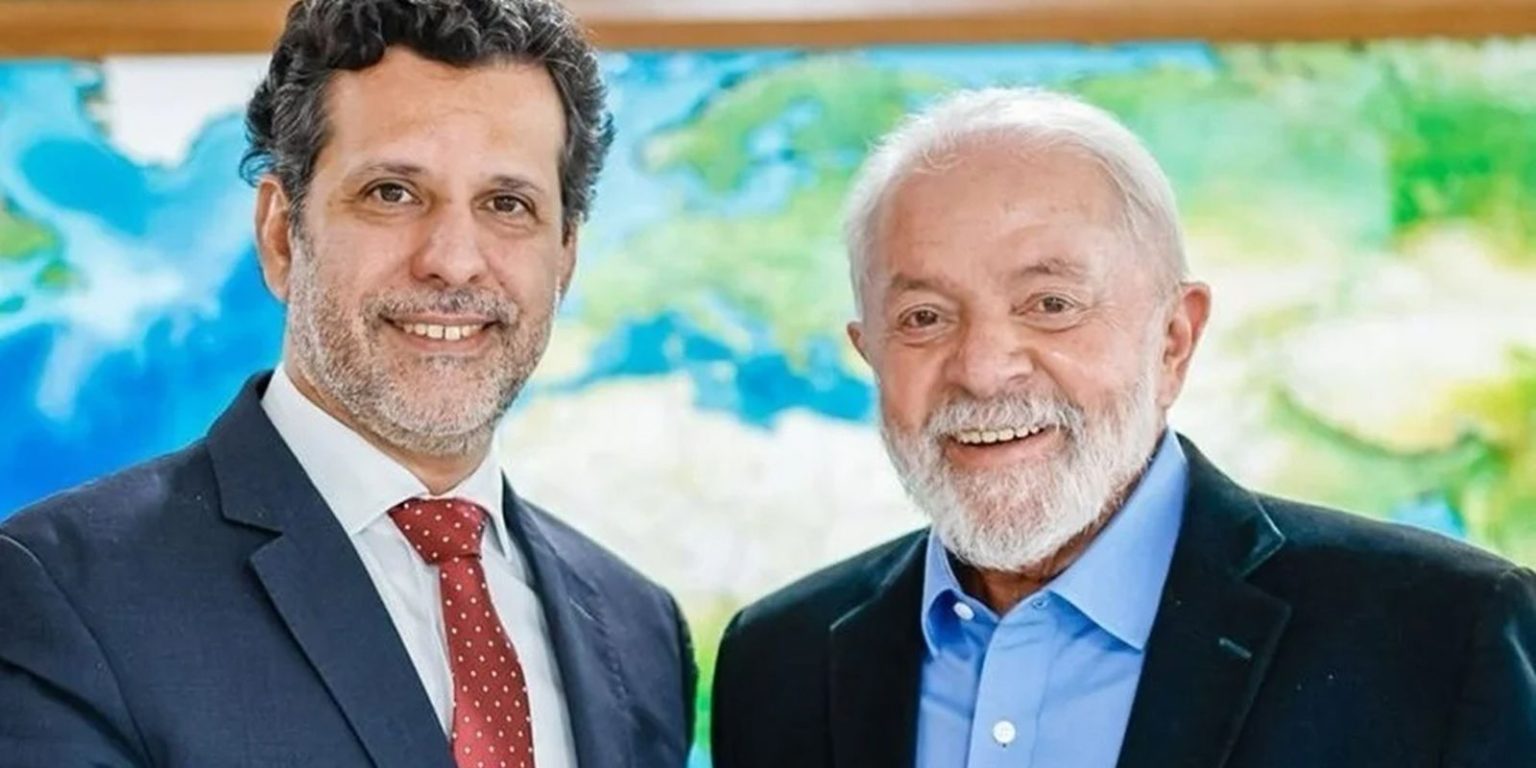 Leonardo Barchini Assume Liderança do MEC em Meio a Ampla Agenda de Investimentos e Conectividade Escolar