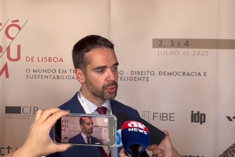 Eduardo Leite Alerta para Escândalo Banco Master em 2026 e Propõe Fim da Reeleição