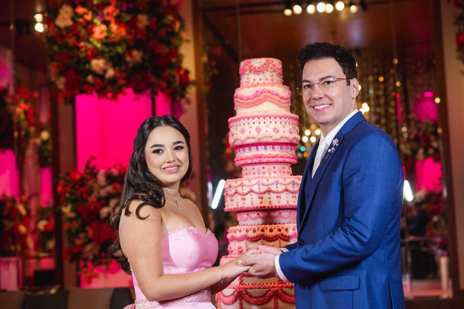 Milhões em Glamour: Os Detalhes da Luxuosa Festa de 15 Anos da Filha do Sertanejo Vinícius