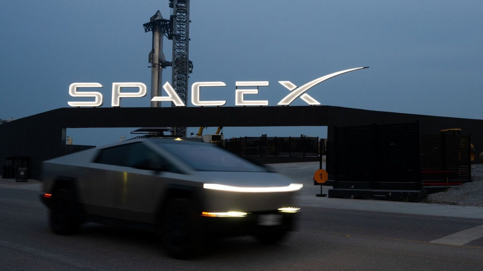 SpaceX Inicia Caminho para IPO Histórico, Mirando Avaliação Trilionária