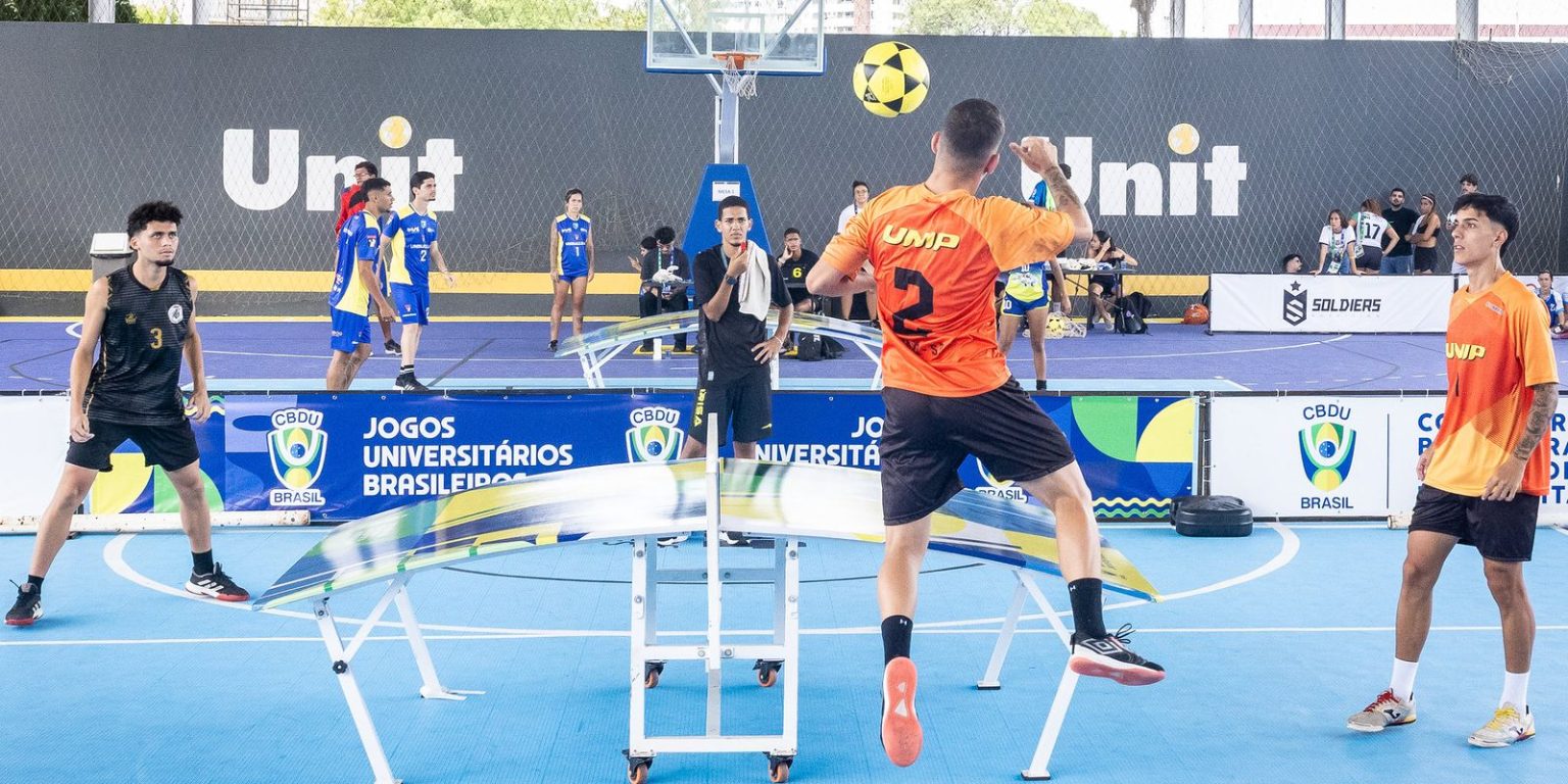 Diplomacia em Campo: O Esporte Universitário como Mensageiro Global de Paz