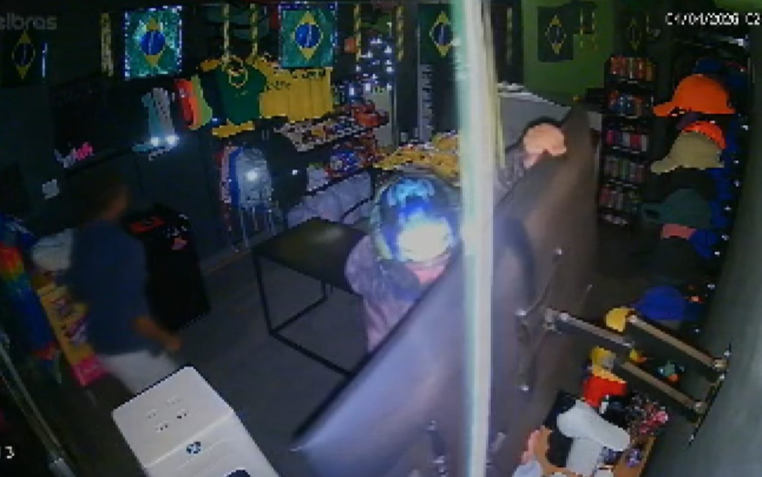 Ação Criminosa em Ribeirão Preto: Loja de Artigos Esportivos sofre Furto de R$ 60 Mil