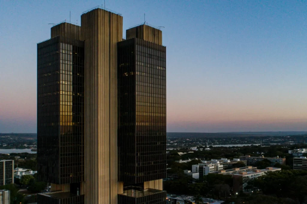Impasse Político Deixa Diretoria do Banco Central Desfalcada por Cinco Meses