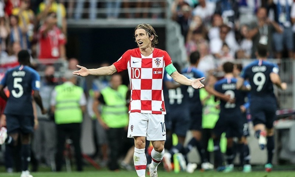 Vitória Crucial da Croácia Mantém Sonho Vivo e Marca Homenagem a Modric