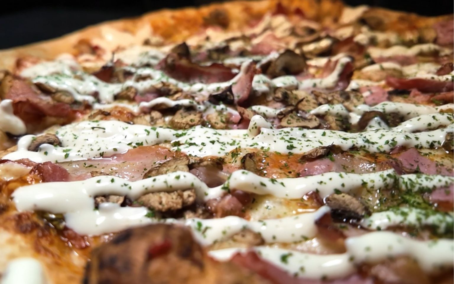 Inspiração de Goleiro: Pizzaria de Ribeirão Preto Homenageia Vozinha, Astro de Cabo Verde, com Sabor Exclusivo