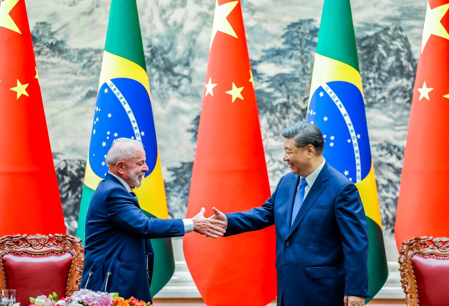 Tarifas Americanas Impulsionam Busca por Mercados, Mas China Apresenta Limitações para Exportações Brasileiras