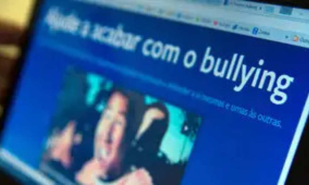 Violência Contra Crianças e Adolescentes Dispara no Brasil em 2025, Aponta Anuário