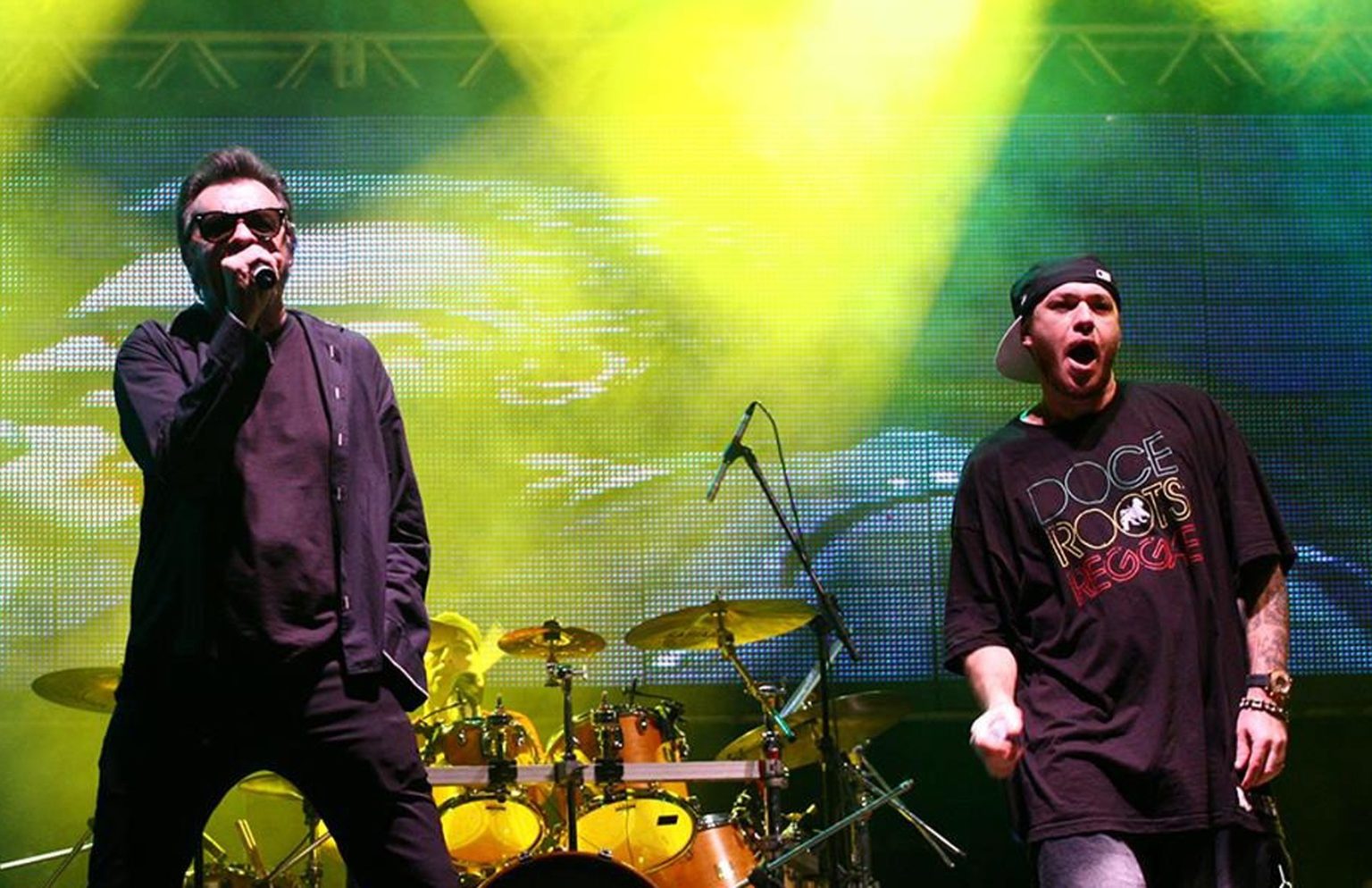 “Acústico: Charlie Brown Jr.”: O Legado de um Álbum Que Define Gerações e Ecoa no João Rock
