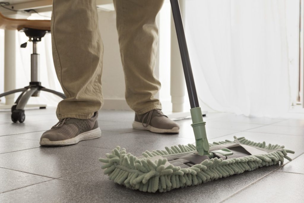 Mop Spray com Reservatório: O Guia Completo para uma Limpeza Doméstica Otimizada