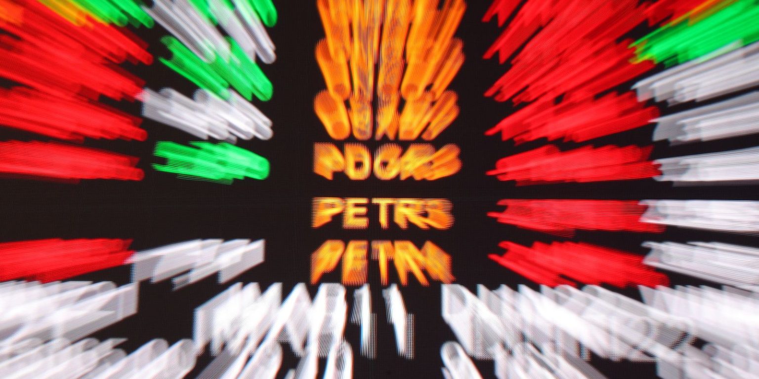 Mercado em Alta: Ibovespa Dispara ao Maior Nível desde Maio, Dólar Recua e Petróleo Sobe Impulsionado por Tensões Geopolíticas