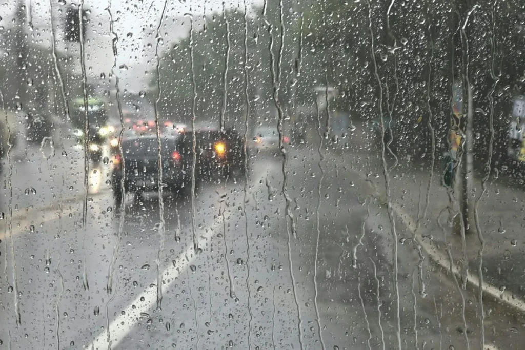 Frente Fria Intensa Altera Clima Nacional com Queda de Temperaturas e Chuvas Abrangentes