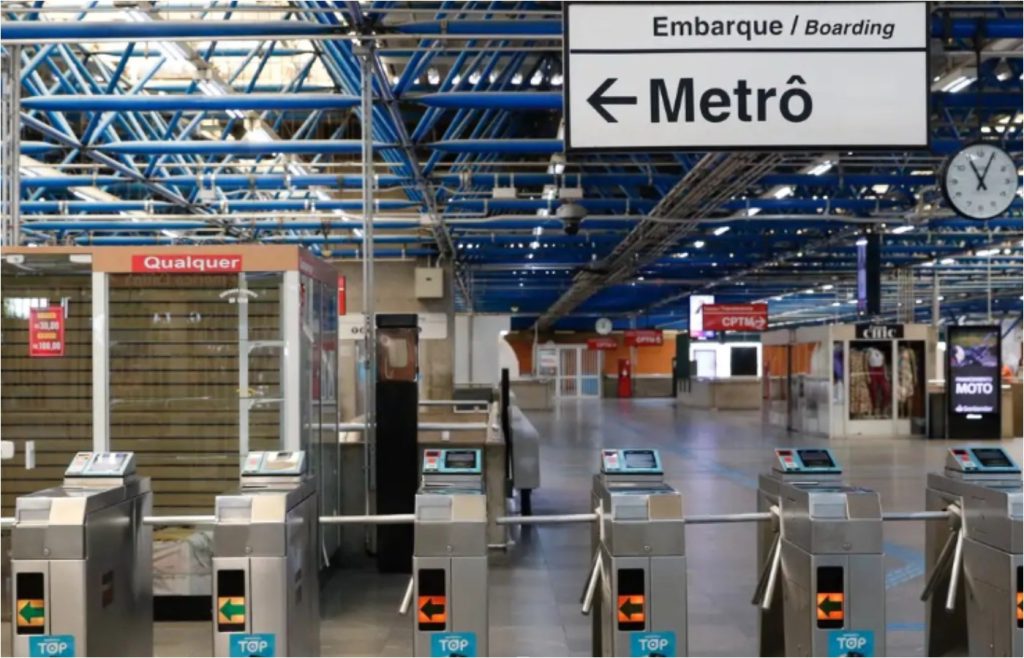 Metrô de São Paulo Encerra Era do Bilhete Magnético Após Mais de Meio Século de Operação